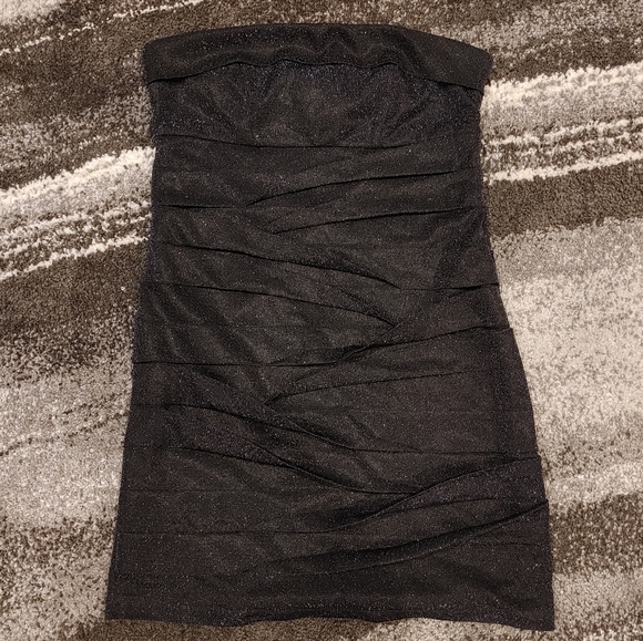 Dynamite Dresses & Skirts - Dynamite bodycon dress